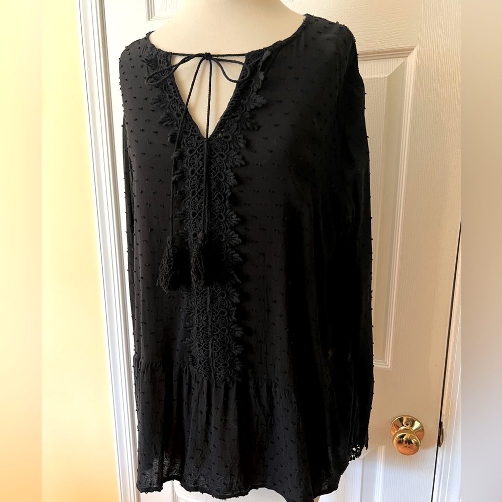 (2/$10) Woman’s Xhilaration Long Sleeve Top